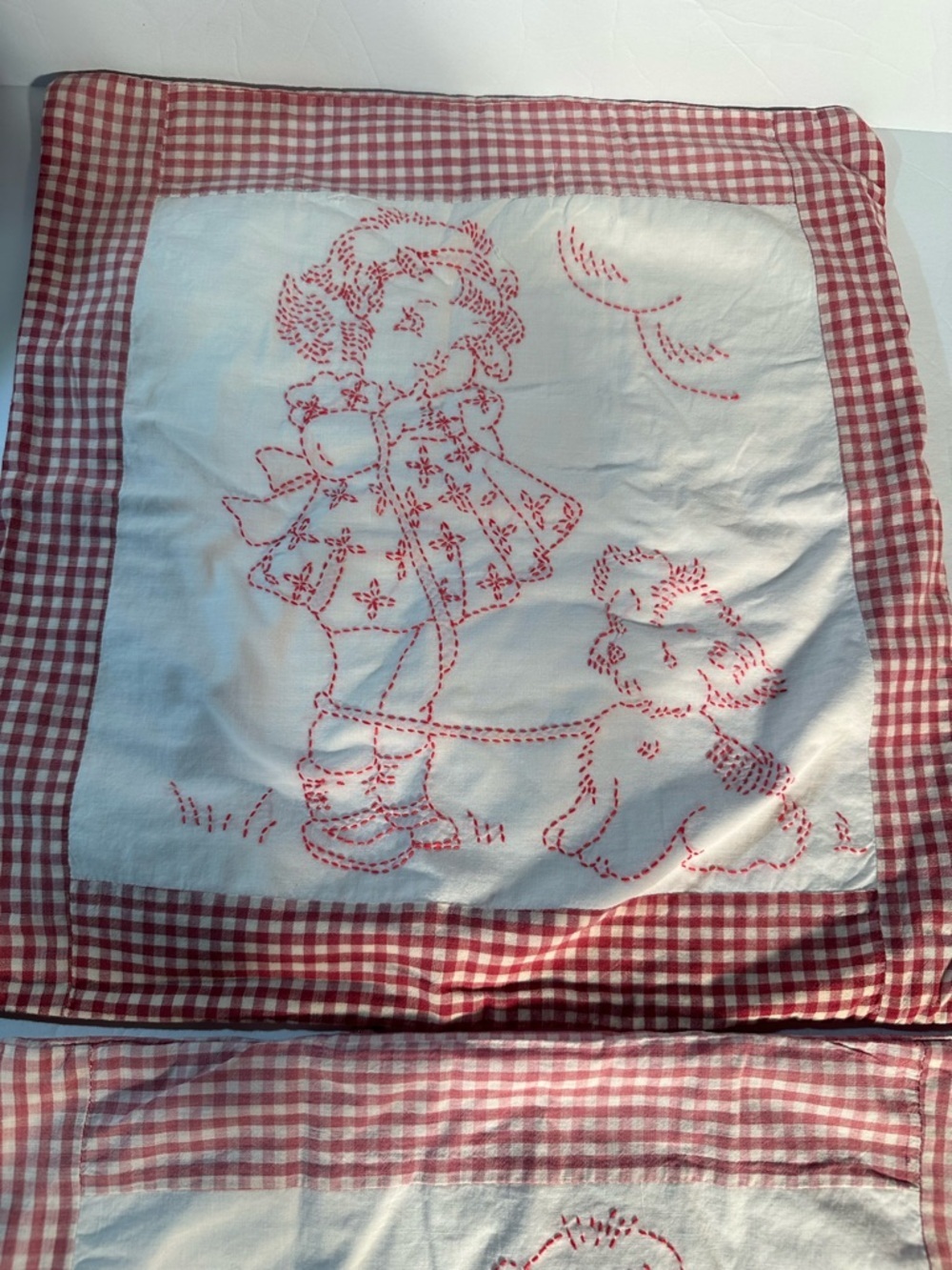 Vtg Redwork Embroidered Pillow Cases Red/White Checkered Gingham Border Girl Boy - Picture 2 of 8